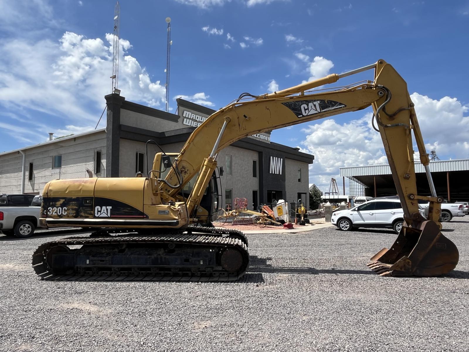 ./imagenes/INVOICE/2019/17772/CATERPILLAR 320C (10).JPG